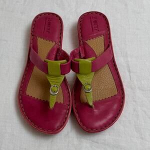 Born Pink Leather Slip On Sandals With Green Accents Size 6 Summer Beach